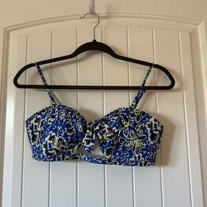 NWT Urban Outfitters Bikini Top Floral Print Blue White‎ Large